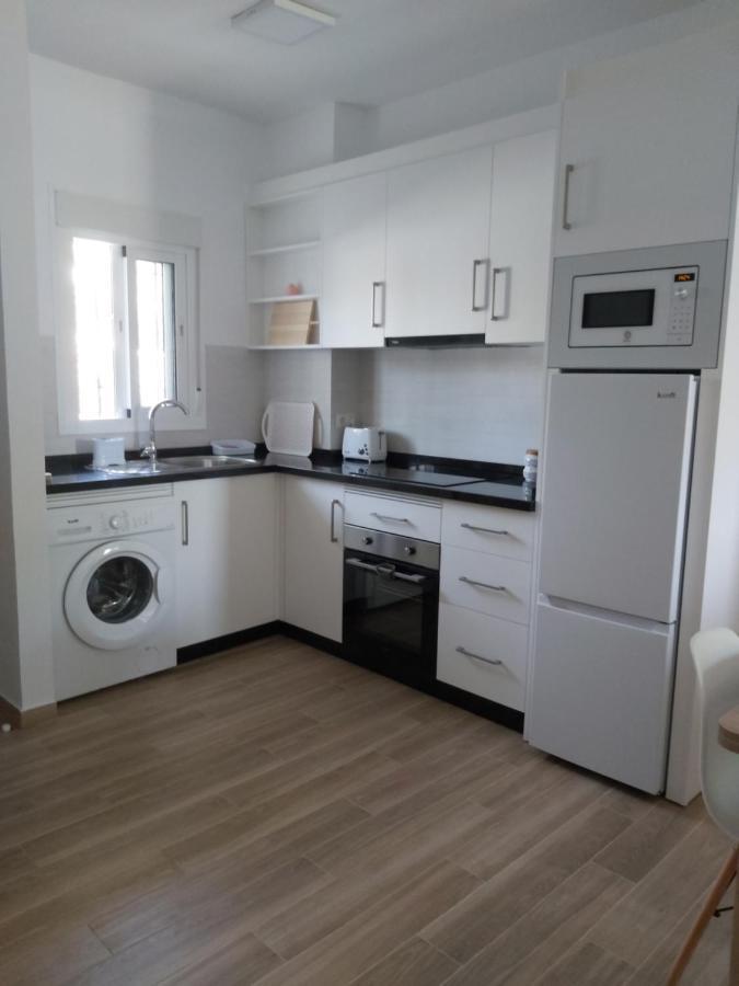 Apartamento La Casa Del Abuelo Nerja Luaran gambar