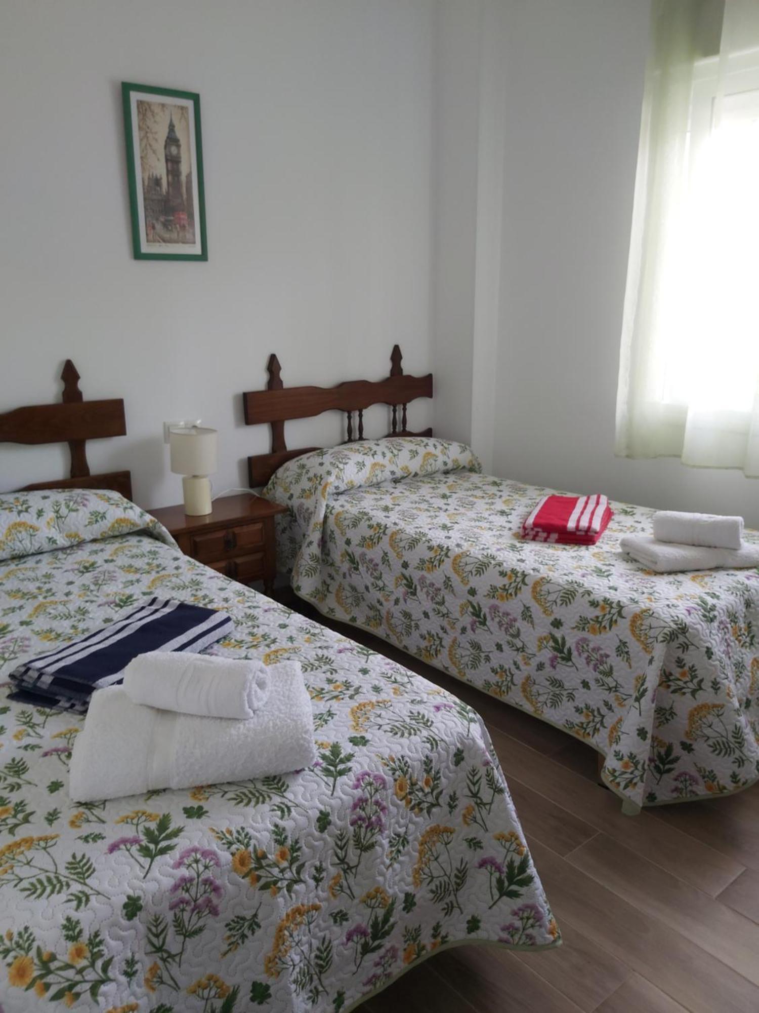 Apartamento La Casa Del Abuelo Nerja Luaran gambar